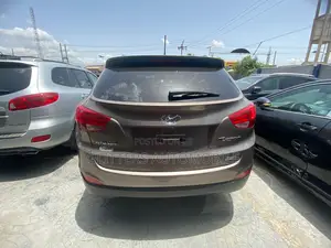 Hyundai Tucson Limited AWD 2011 Brown