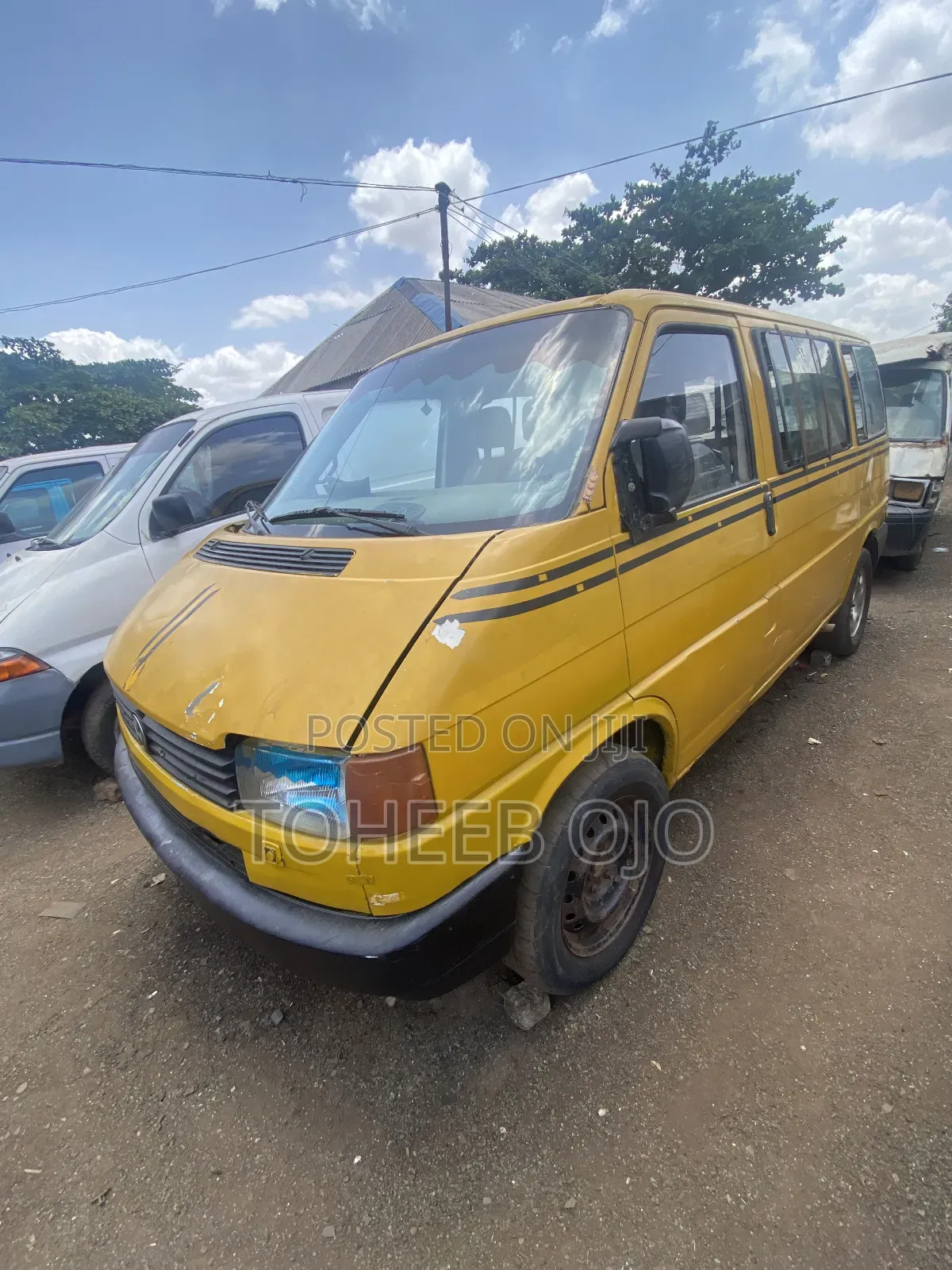 Volkswagen Transporter 1983 Yellow