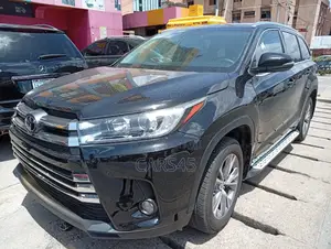Toyota Highlander 2015 Black