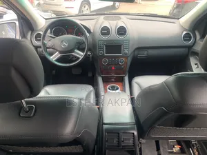 Audi Q7 2012 Black