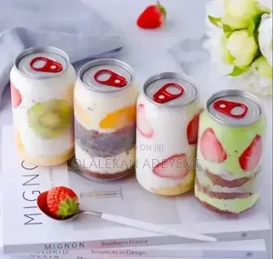 Transparent Can Bottle With Lid Cover.