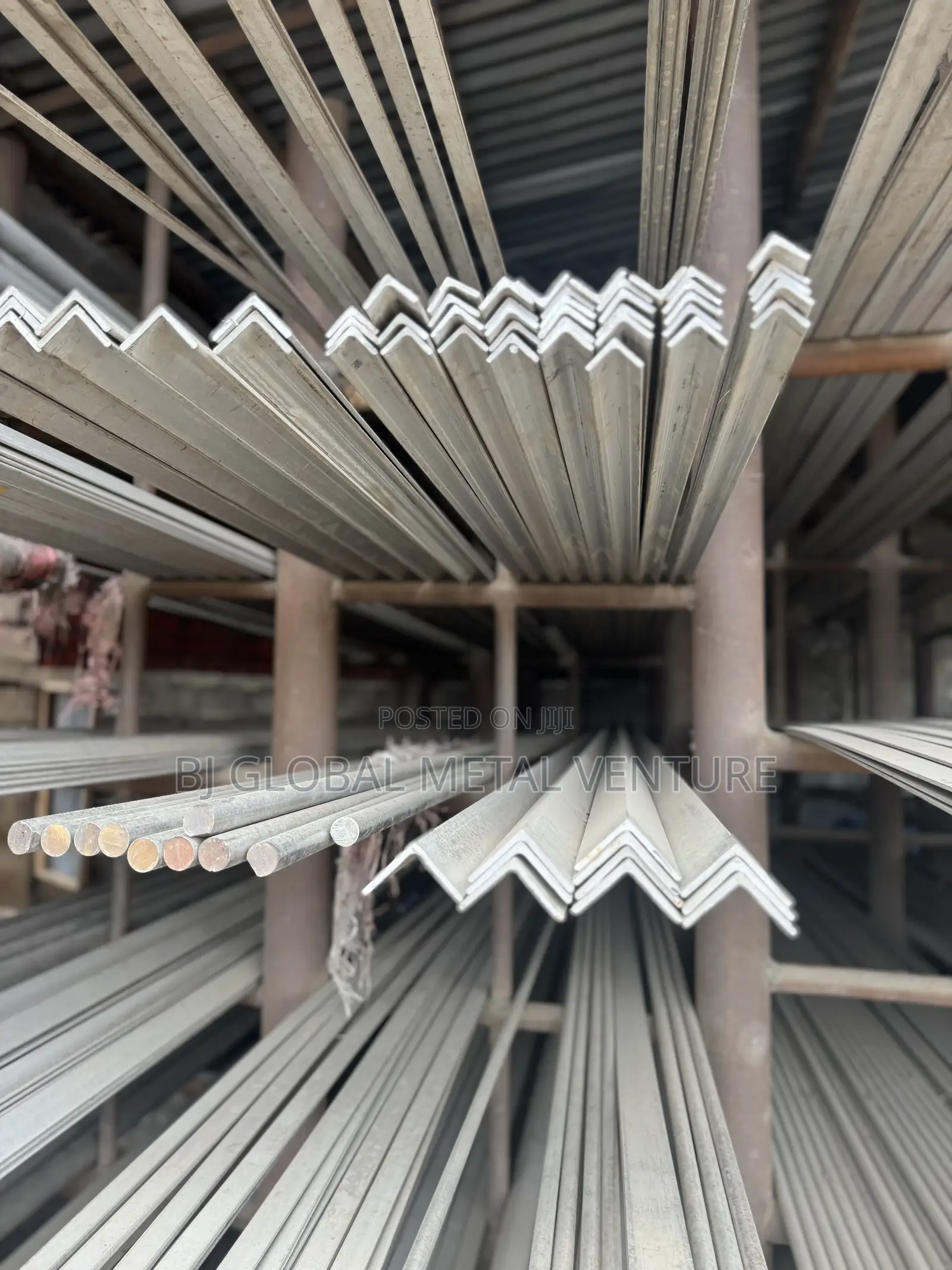 Stainless Steel Angle Iron Grade 304