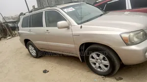 Toyota Highlander V6 2007 Gold