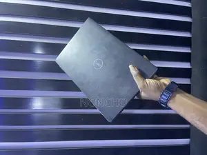Laptop Dell Latitude 7420 32GB Intel Core i7 SSD 512GB