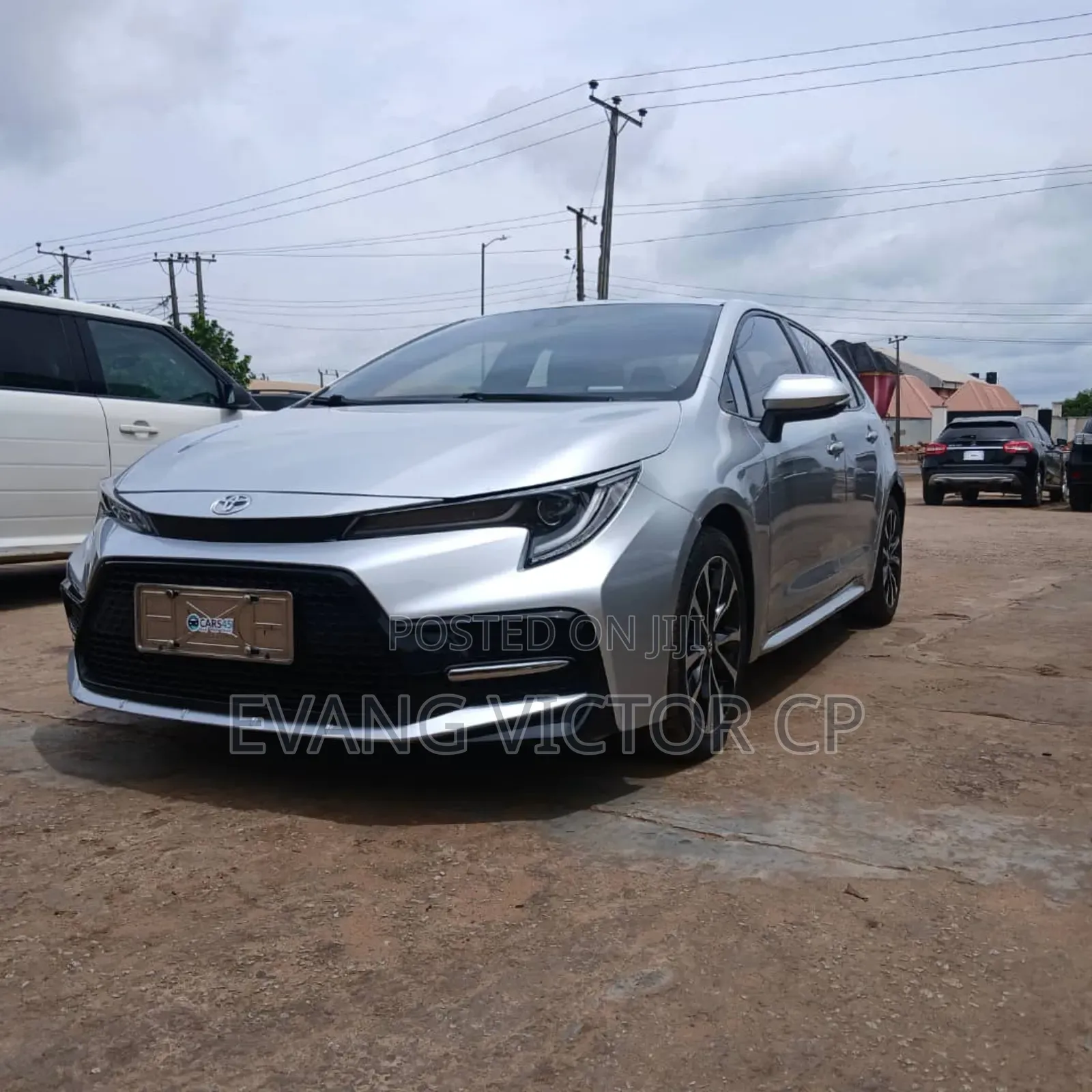 Toyota Corolla LE 2023 Silver
