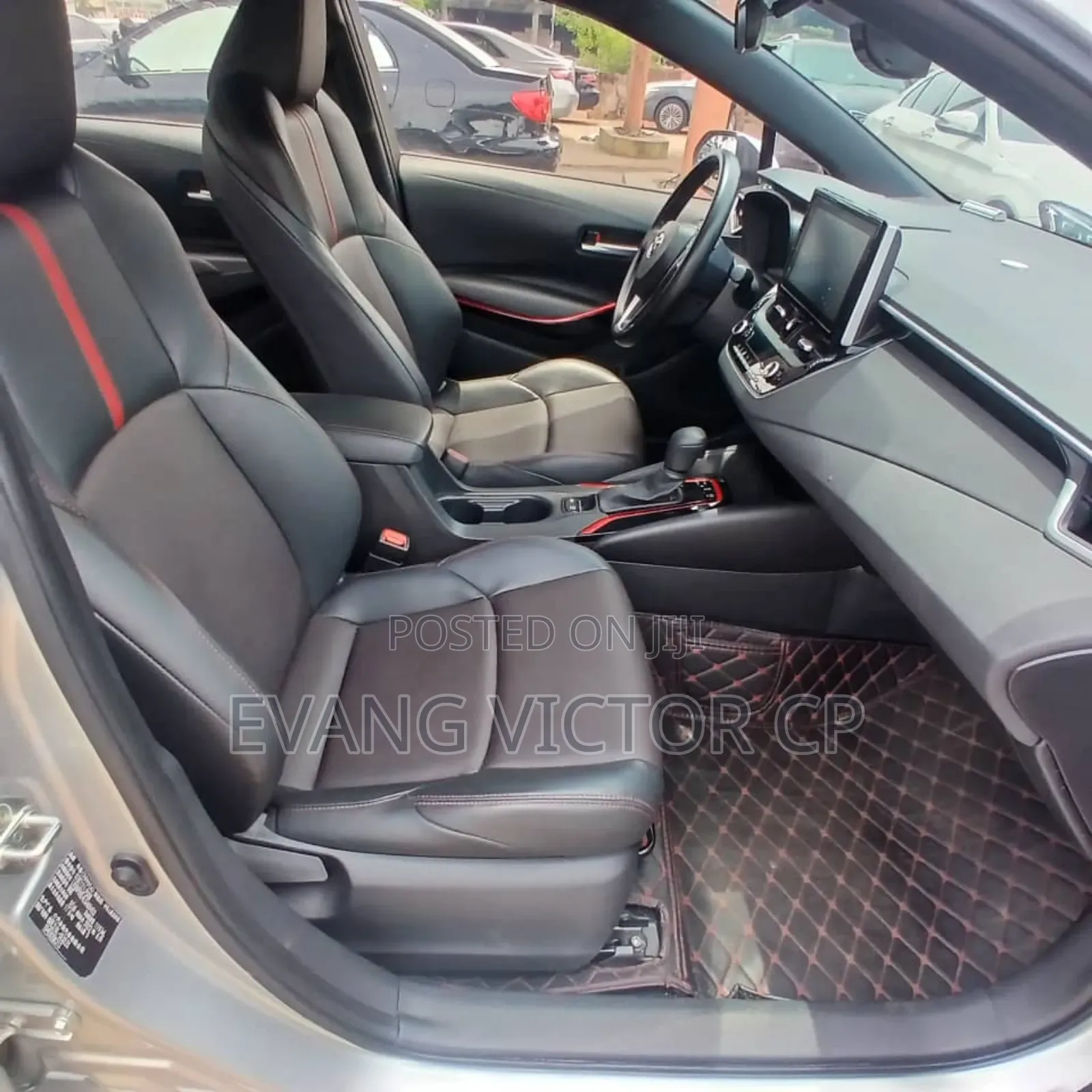 Toyota Corolla LE 2023 Silver