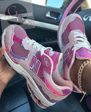 New Balance 2002r Protection Pack