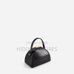 Madam Pandora Bag- Black