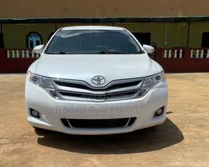 Toyota Venza LE AWD 2013 White