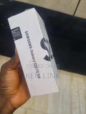 New Samsung Galaxy S20 FE 128 GB Black