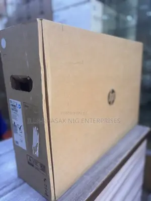 New Desktop Computer HP AiO 22 8GB Intel Core i3 SSD 512GB