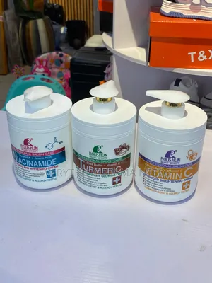 Roushun Face Cream (Niacinamide | Turmeric | Vitamin C)