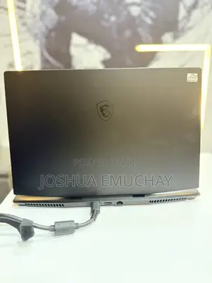 Laptop MSI Stealth GS77 32GB Intel Core i7 SSD 1T