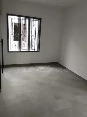 3bdrm Duplex in Jericho Gra for sale