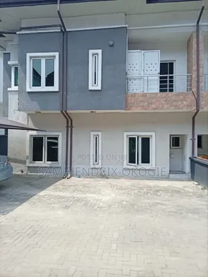 4bdrm Duplex in Bouvardia Court, Lekki for rent