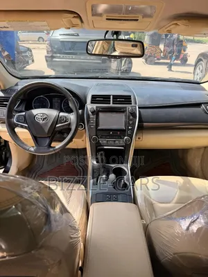 Toyota Camry XLE 4dr Sedan (3.5L 6cyl 6A) 2015 Black