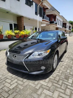 Lexus ES 2014 Black