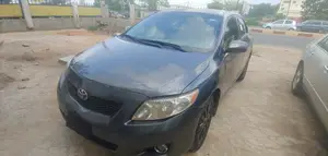 Toyota Corolla 2010 Gray