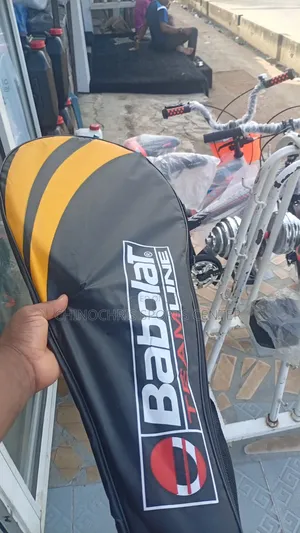 Tennis Racket at Chinochris Sports LTD
