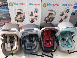 Baby Carry Cut and Car Seat From 3 to 18 Months