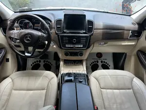 Mercedes-Benz GLE-Class 2017 White