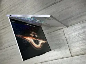 Laptop Lenovo Legion 7 16GB Intel Core Ultra 9 SSD 1T