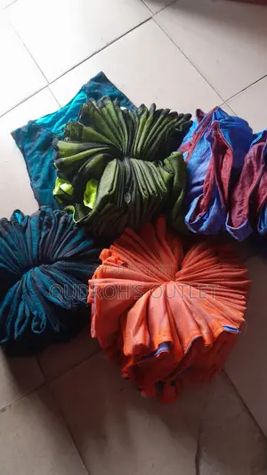 2 Face Bibs
