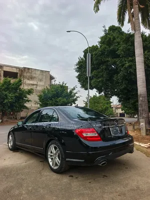 Mercedes-Benz C300 Sport 4Matic Sedan AWD (3.5L 6cyl 7A) 2014 Black