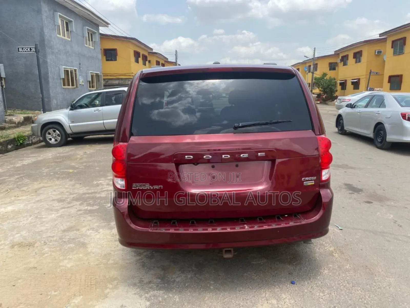 Dodge Caravan 2019 Red