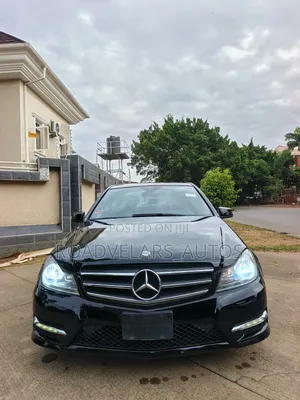 Mercedes-Benz C300 Sport 4Matic Sedan AWD (3.5L 6cyl 7A) 2014 Black