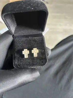 Carbon Diamond Cross Unisex Fashion Earrings