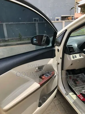 Toyota Venza V6 AWD 2011 White