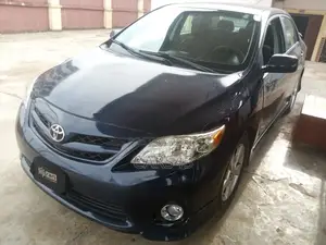Toyota Corolla 2012 Blue
