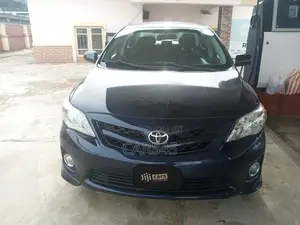 Toyota Corolla 2012 Blue
