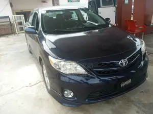 Toyota Corolla 2012 Blue