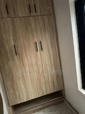 3bdrm Block of Flats in Etete, Benin City for rent