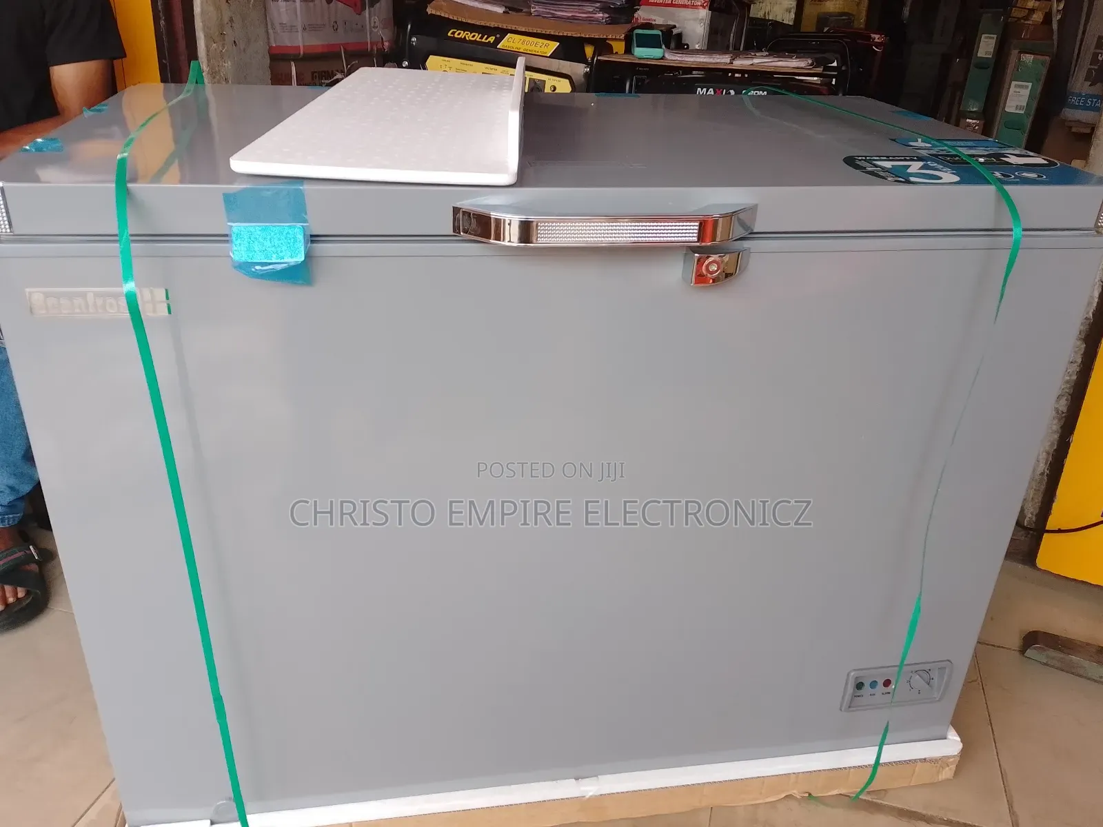Scanfrost Deep Freezer