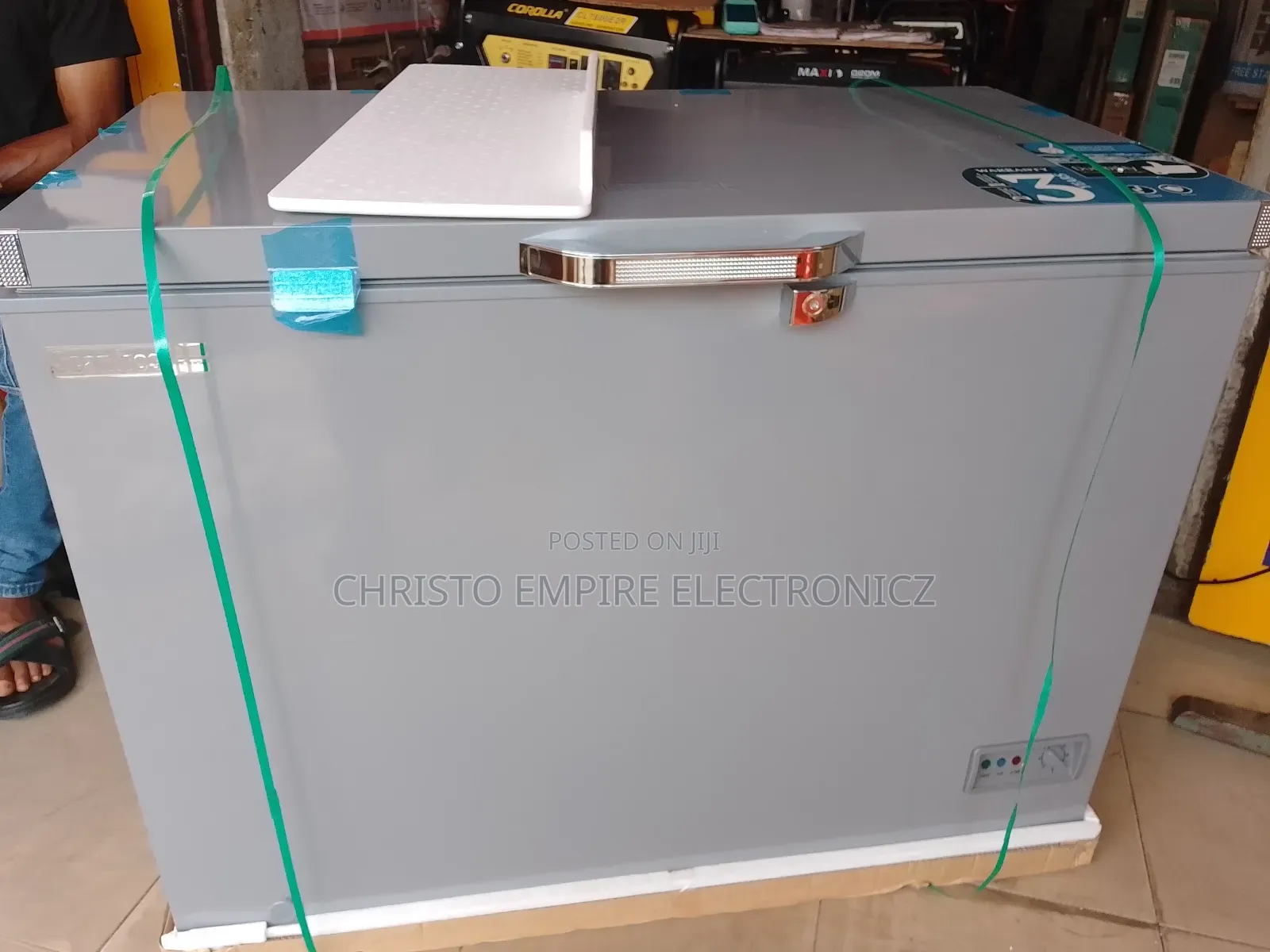 Scanfrost Deep Freezer
