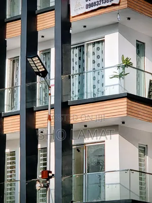 2bdrm Block of Flats in Lekki Phase 1 for sale