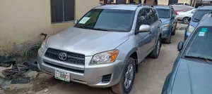 Toyota RAV4 2011 Silver
