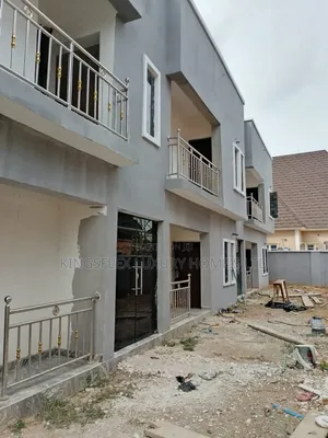 6bdrm Block of Flats in Behind Becky 2, Karu for sale