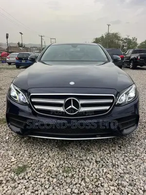 Mercedes-Benz E300 4Matic AWD Sedan (2.0L 4cyl 9A) 2017 Blue