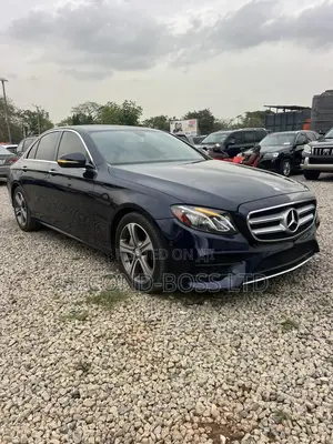 Mercedes-Benz E300 4Matic AWD Sedan (2.0L 4cyl 9A) 2017 Blue