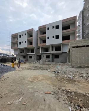 3bdrm Penthouse in Ikate for sale