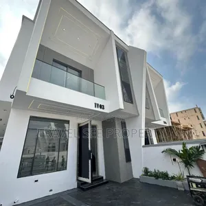Furnished 5bdrm Duplex in Residential Area for sale