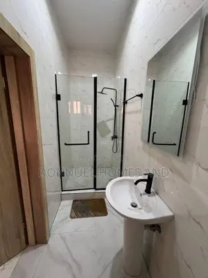 Furnished 3bdrm Apartment in Lekki Phase 1 for rent