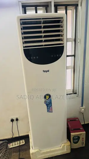 D1192 Royal Akf24r410a Inverter Floor Standing a C.
