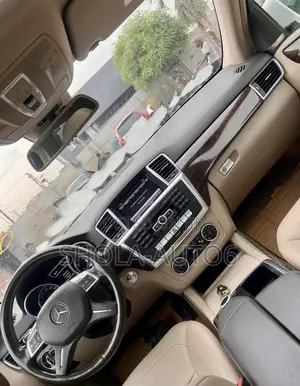 Mercedes-Benz M Class ML 350 4Matic 2013 White