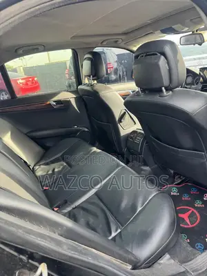 Mercedes-Benz C300 2009 Black