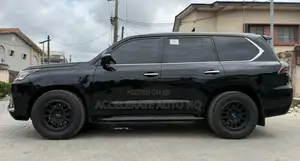 Lexus LX 570 AWD 2017 Black